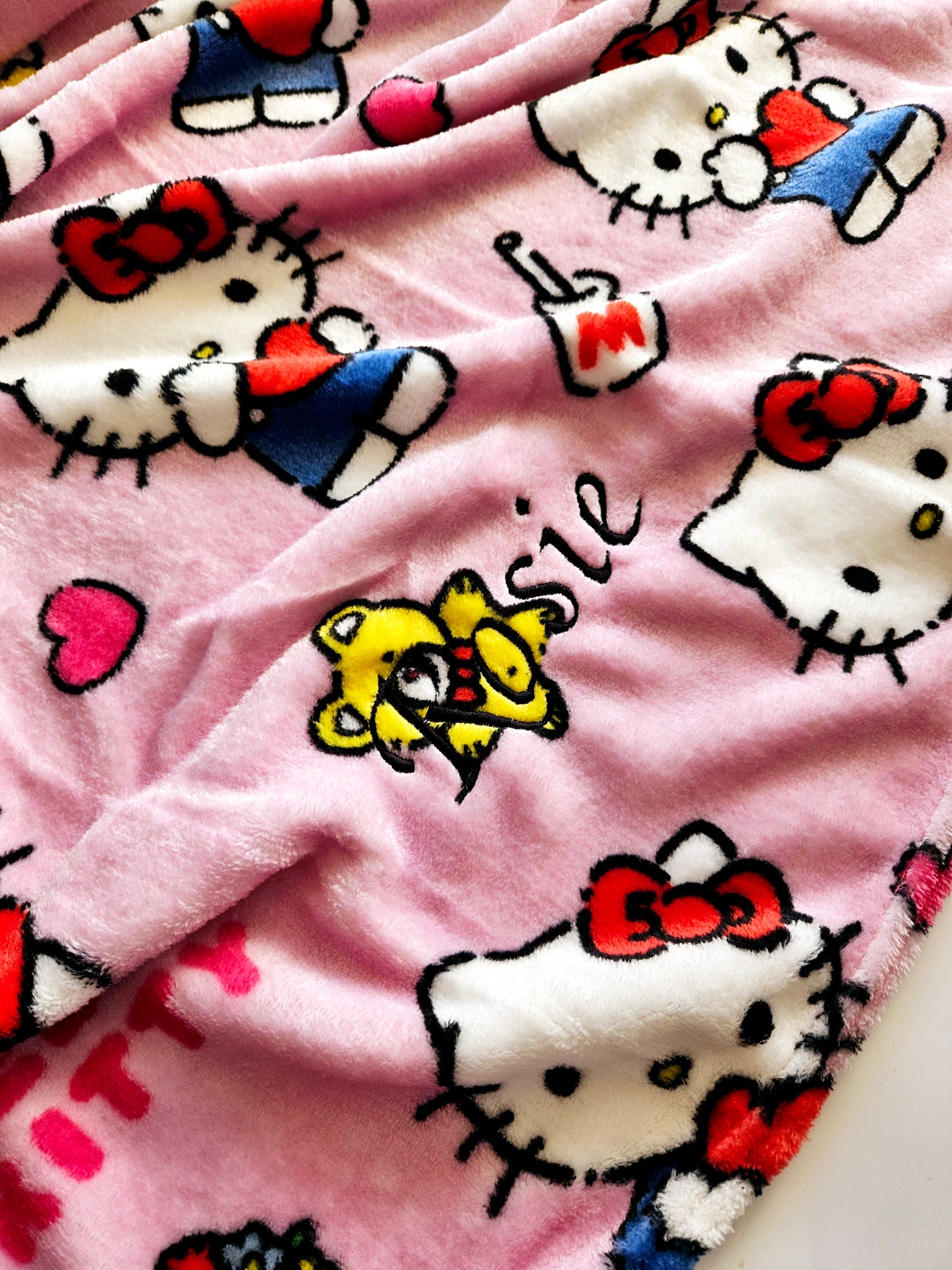 Large Hello Kitty Blanket