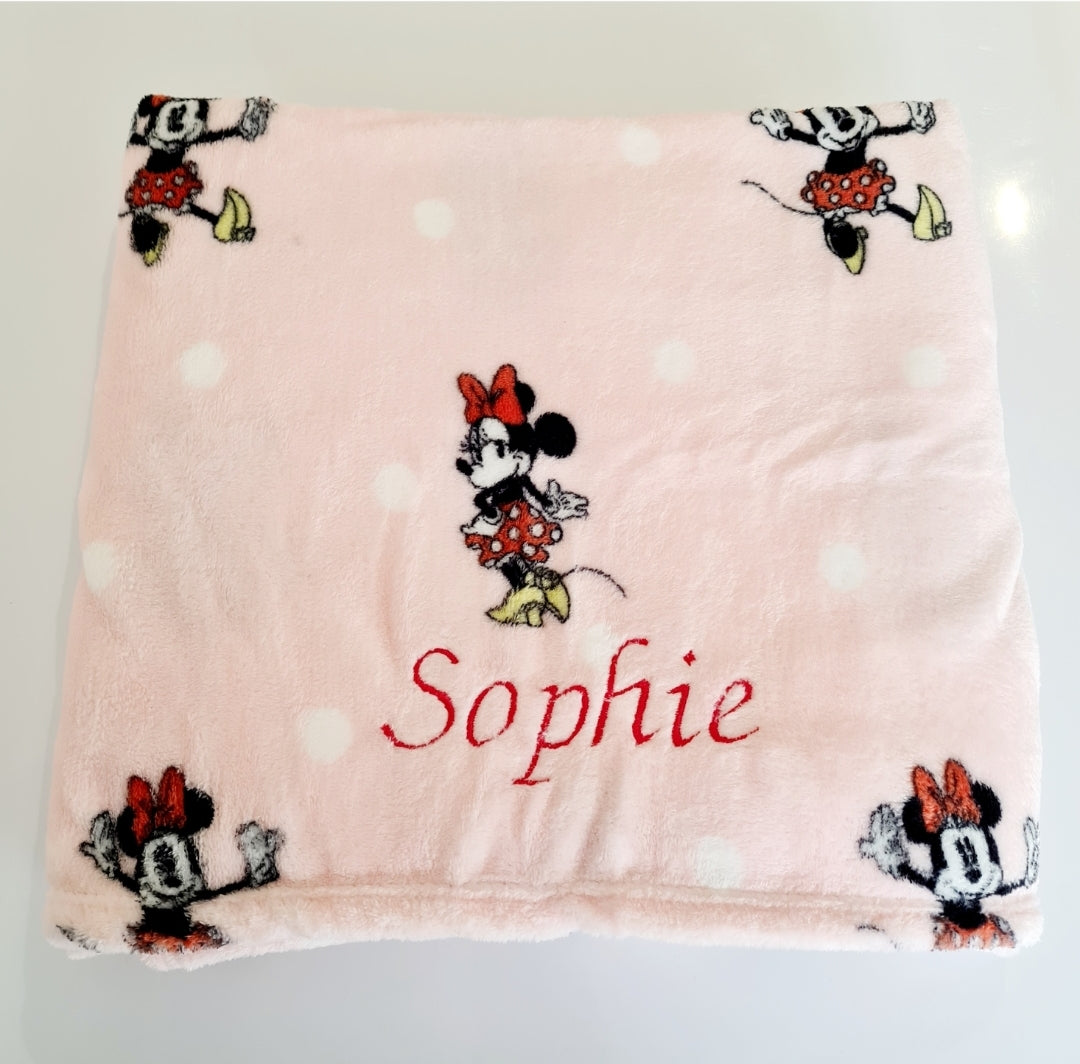 Large Minnie Blanket