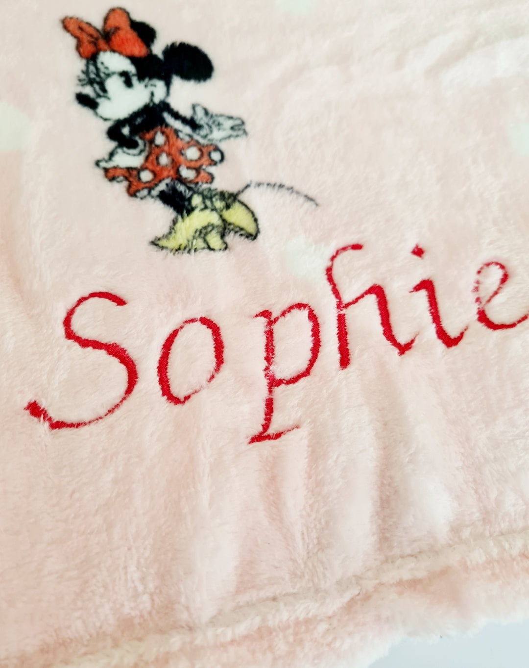 Large Minnie Blanket